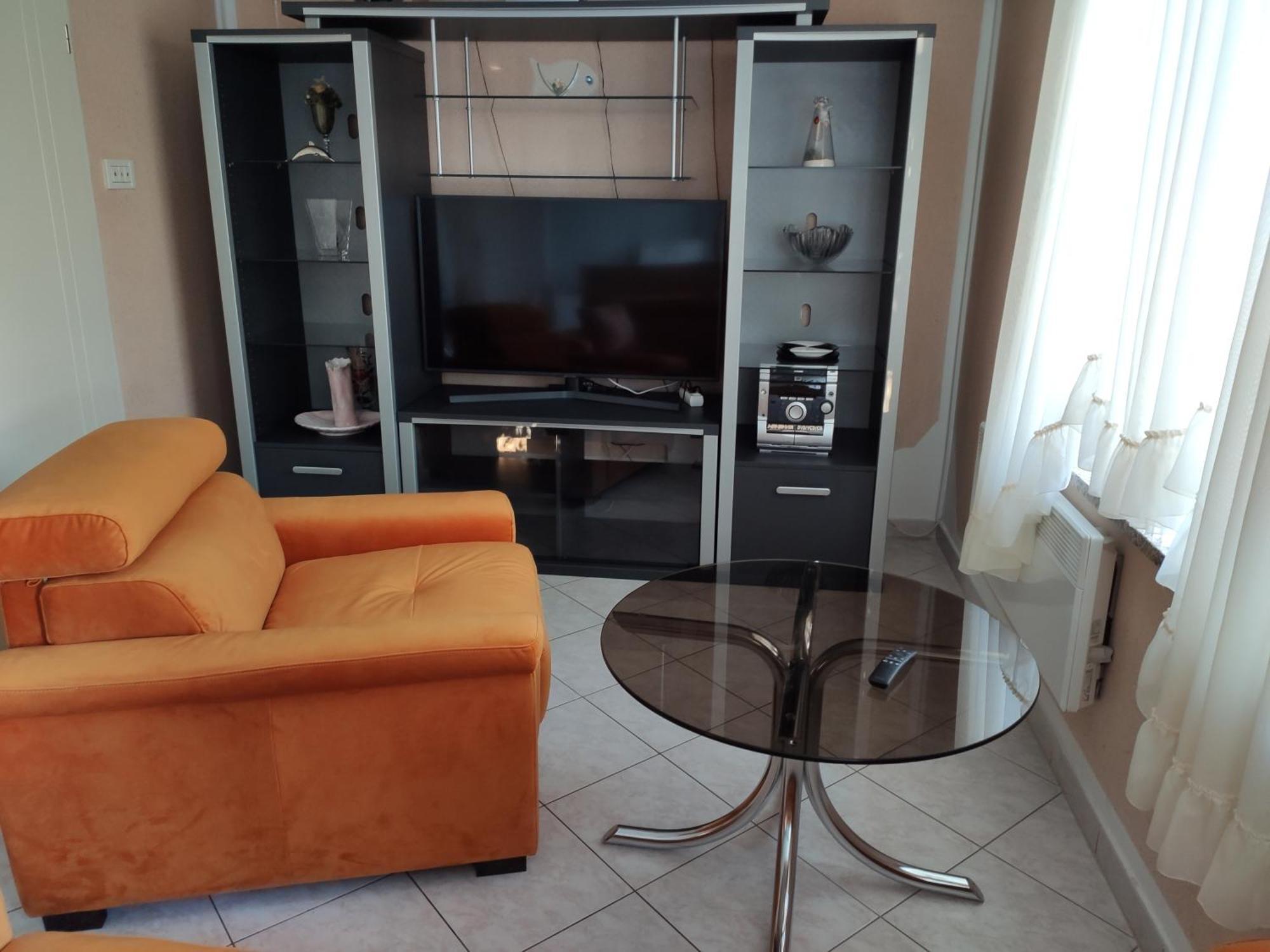 Apartment With Private Garden And The Terrace Ev Station Available Crikvenica Ngoại thất bức ảnh